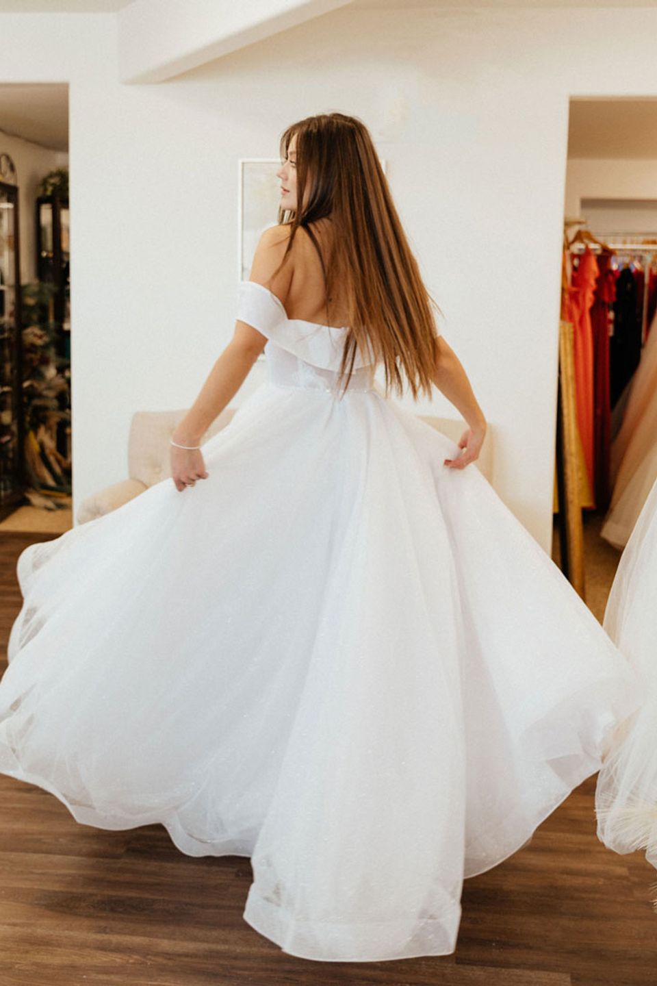 Weddingdress 2 loveland lovebridal