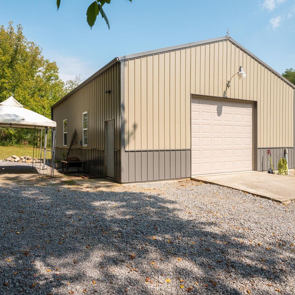 3755 hurricane creek rd 100