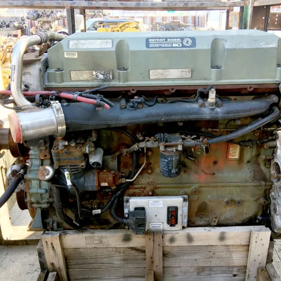 Detroit diesel s60 ddec v 14 ol engine 01