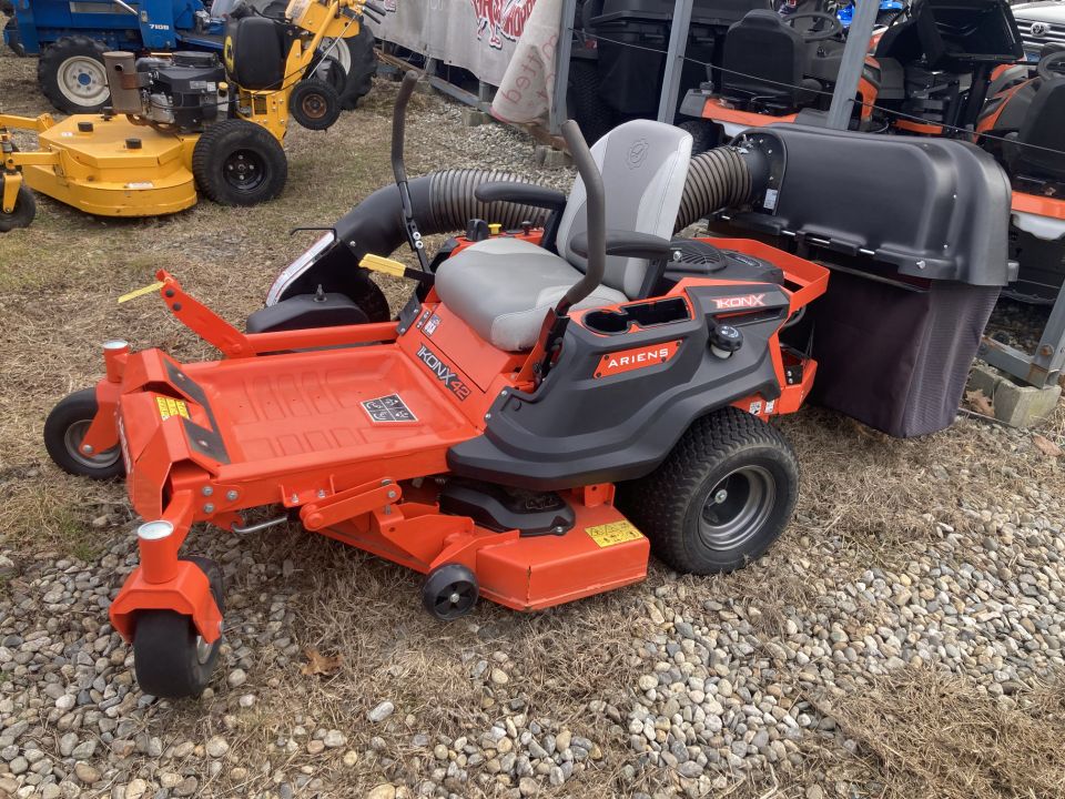 Ariens ikon x 42 side