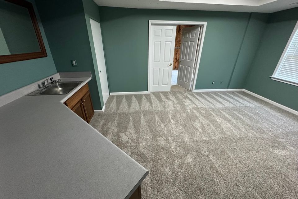 6169f3b5 8360 4706 bee4 6cdc94874b17 1 105 c