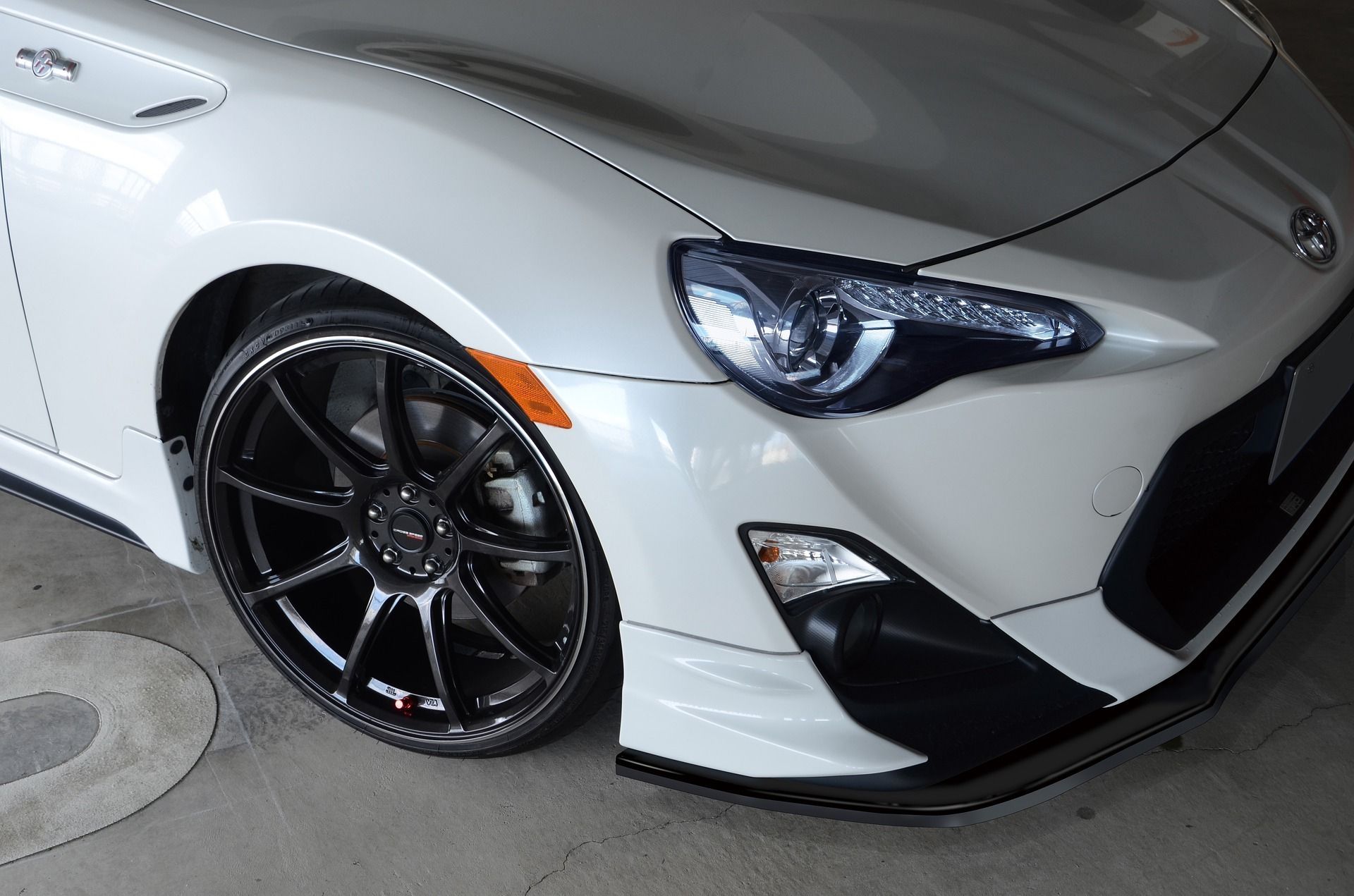 Dents No More Paintless Dent & Bumper Repair