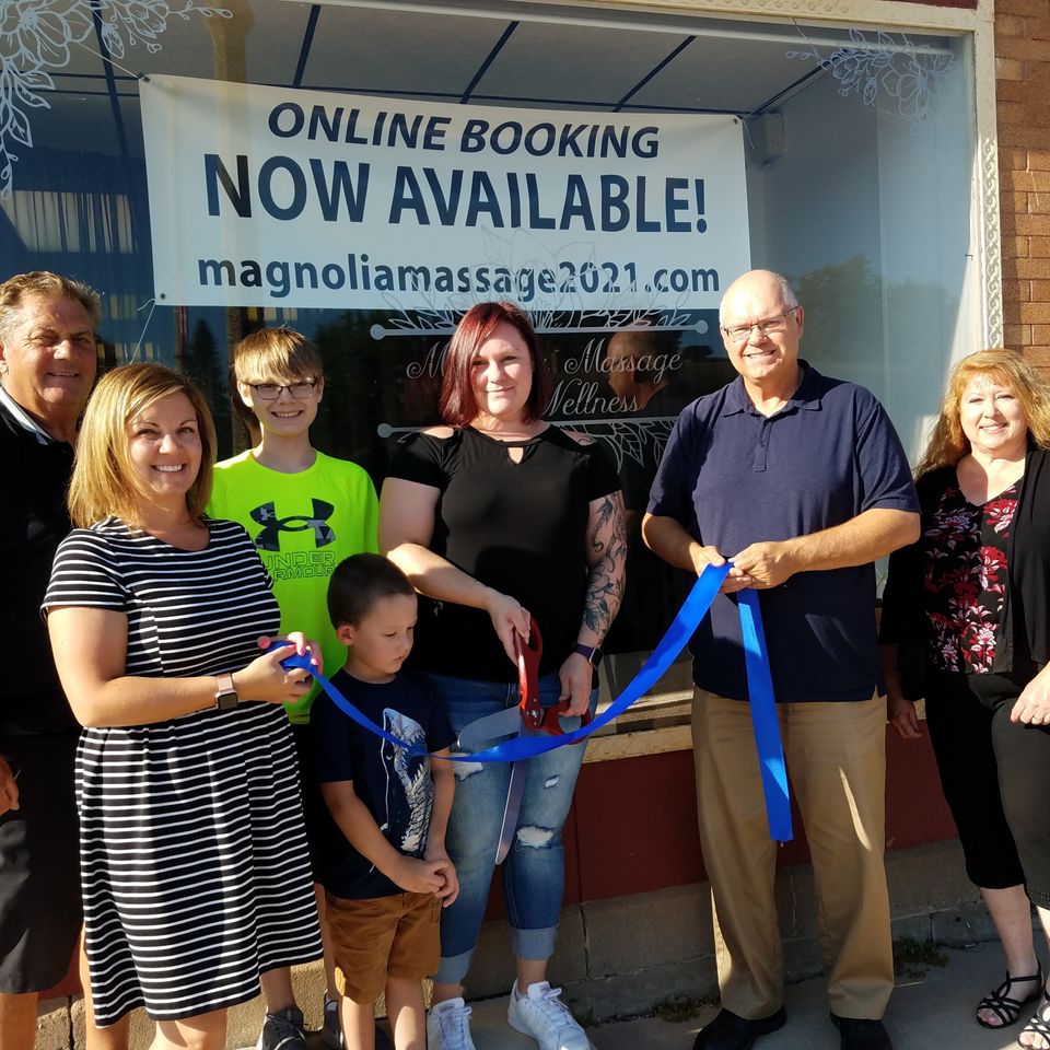 Magnolia ribbon cutting