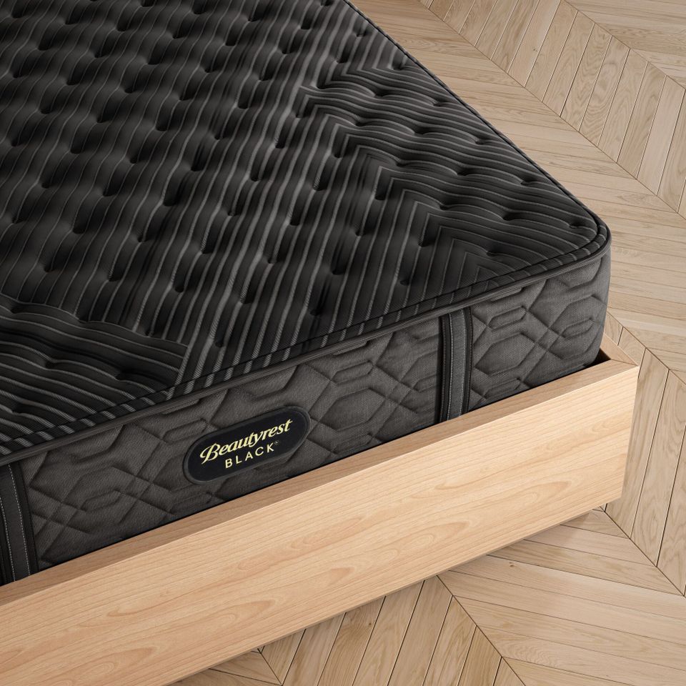 Jpeg small br24 nl black seriesone xfm room paneldetail