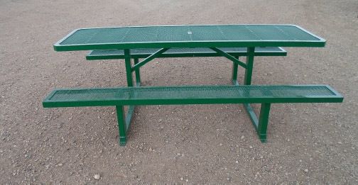 Picnic table