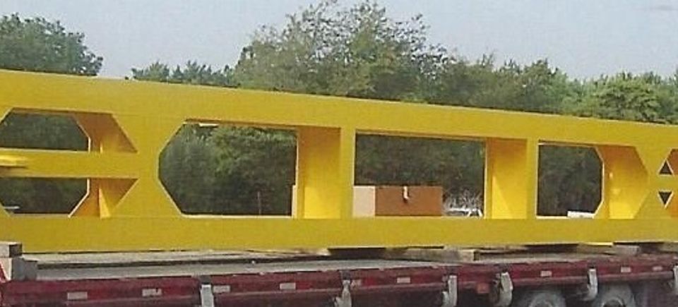 Spreader beam