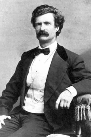 Mark Twain in black and white 