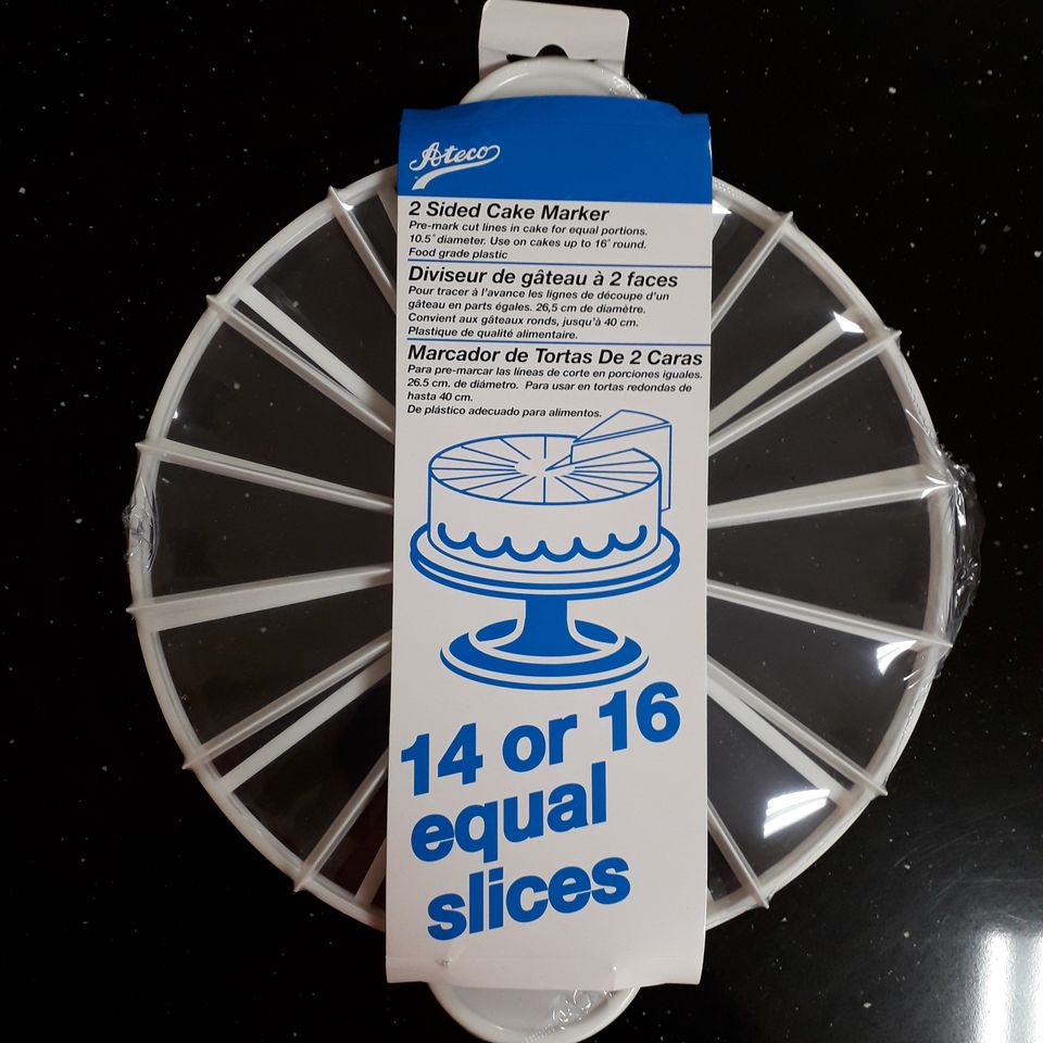 Equal slice cutter