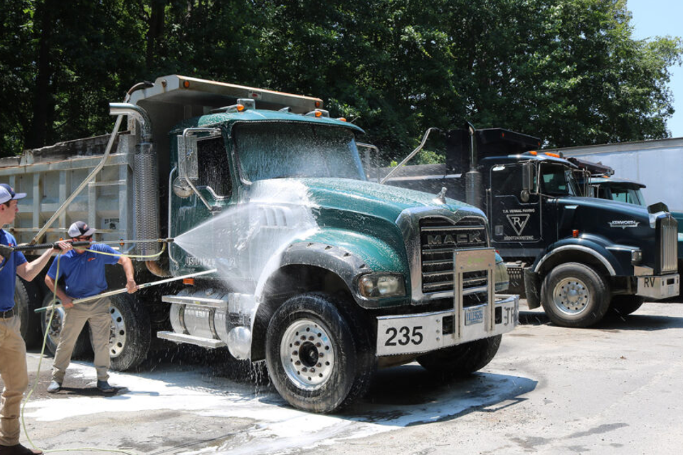 Pressure wash commercial