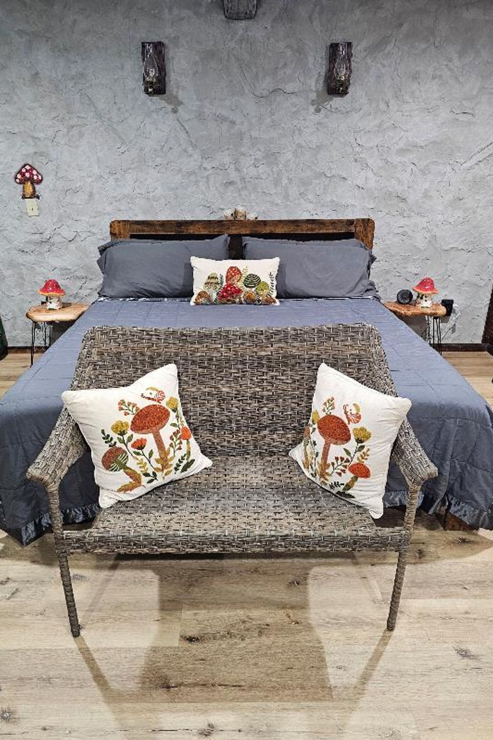 Bedroom unit b