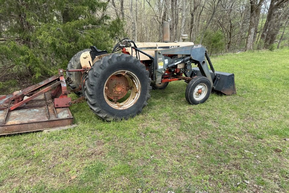 Case tractor