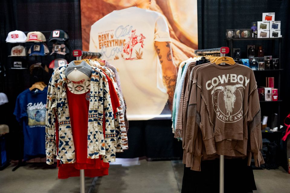 Fall market web image 17