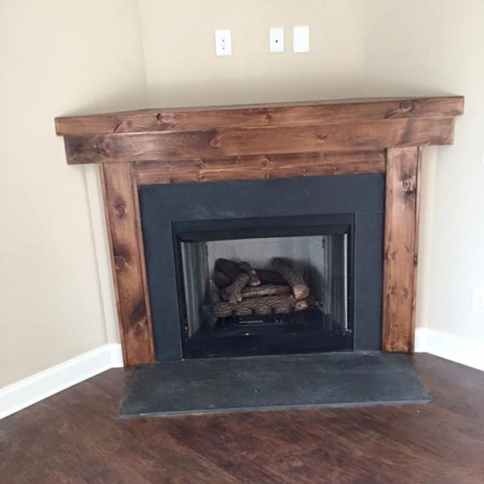 Jacovitch fireplace pic 3320170501 31304 111pz98