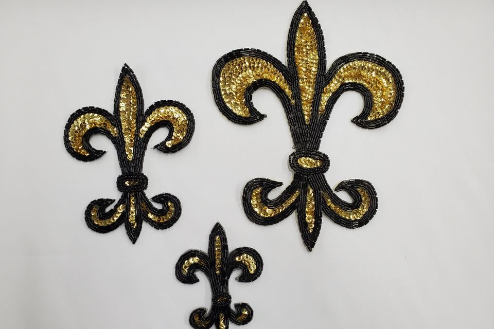 Fleur de lis appliqués g11 13
