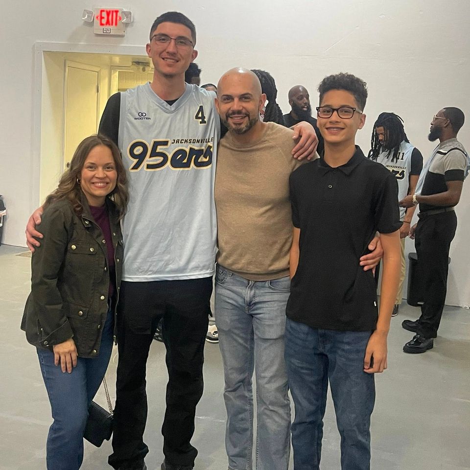 642706752 122094274053214163 431822948974573703 n