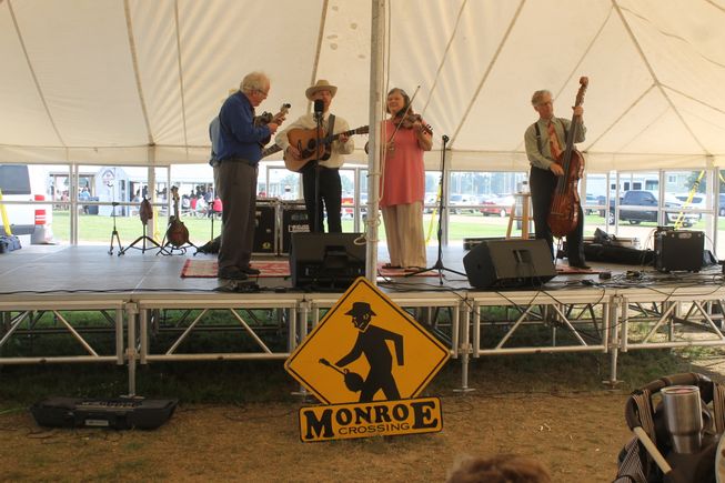Monroe crossing