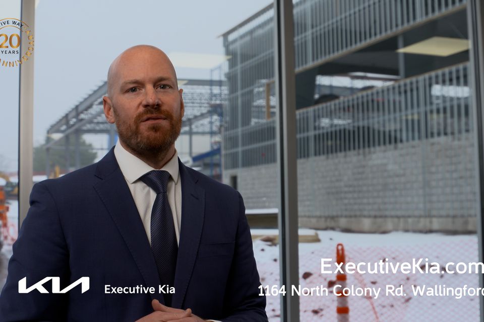 Executive kia still frame