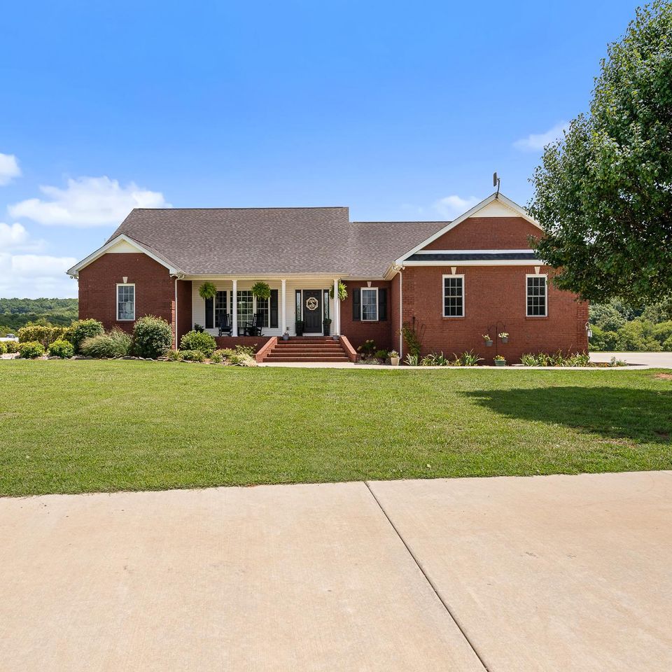 319 skyview lane 2