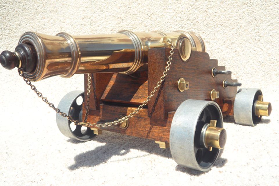Cannon 040