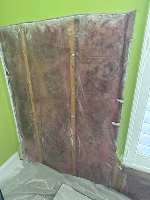 Bad building inner wrapped wall 780bb96c fc65 498a a125 1340060f4e9d