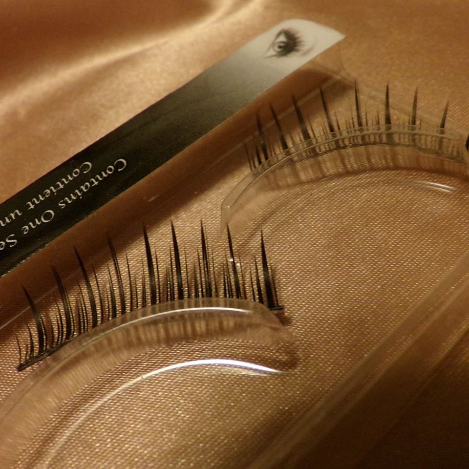 Eyelashes 31562620180620 9479 luncpv