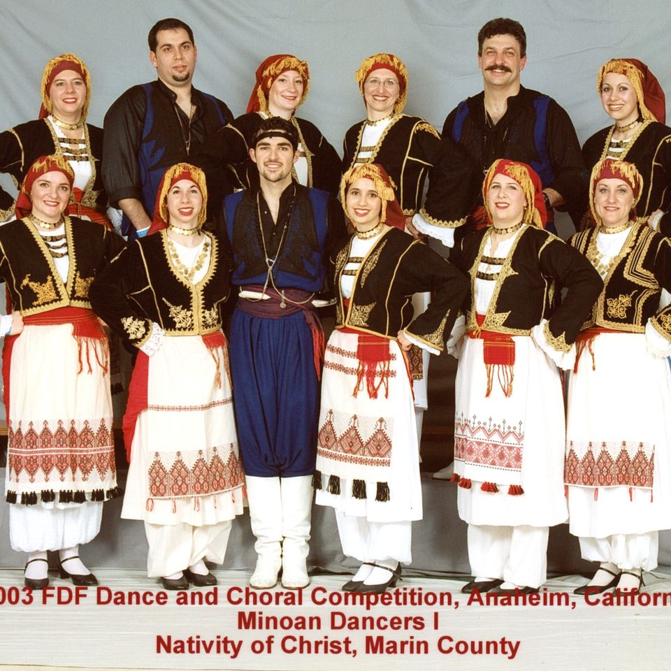 2003 mi cretan pose