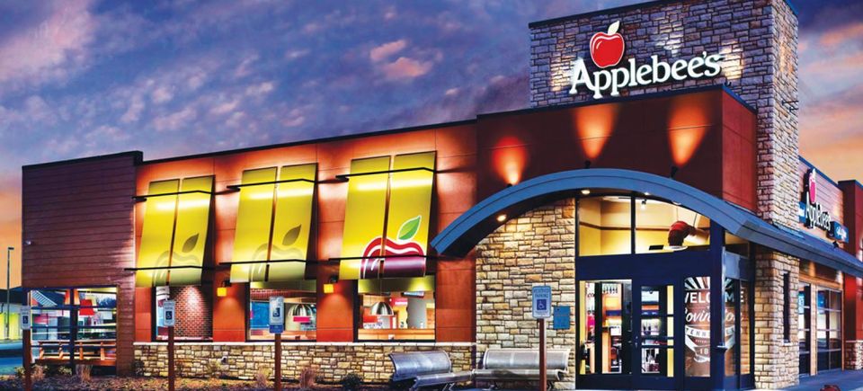 Applebees open first drive thru 1