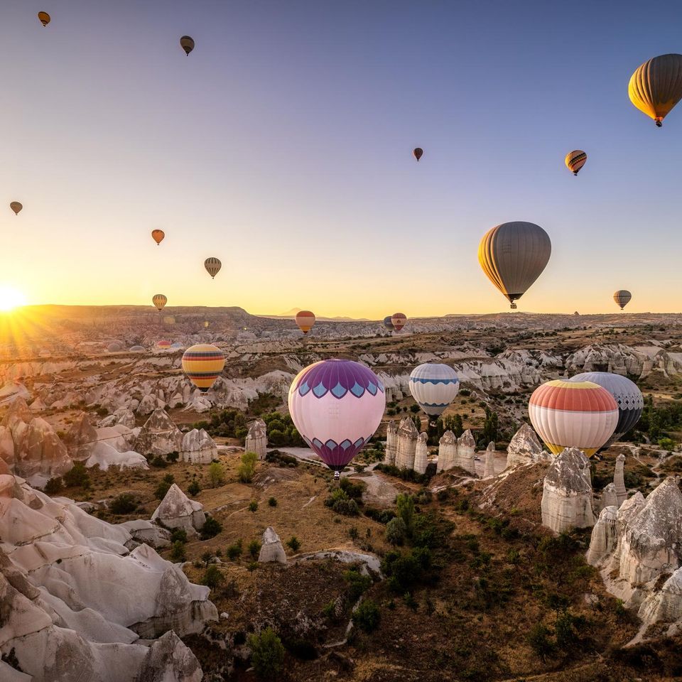 Hot air balloon
