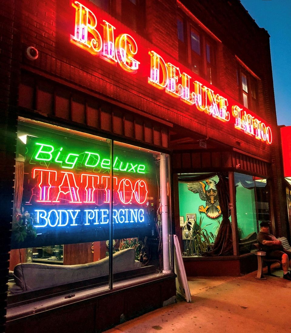 Big deluxe