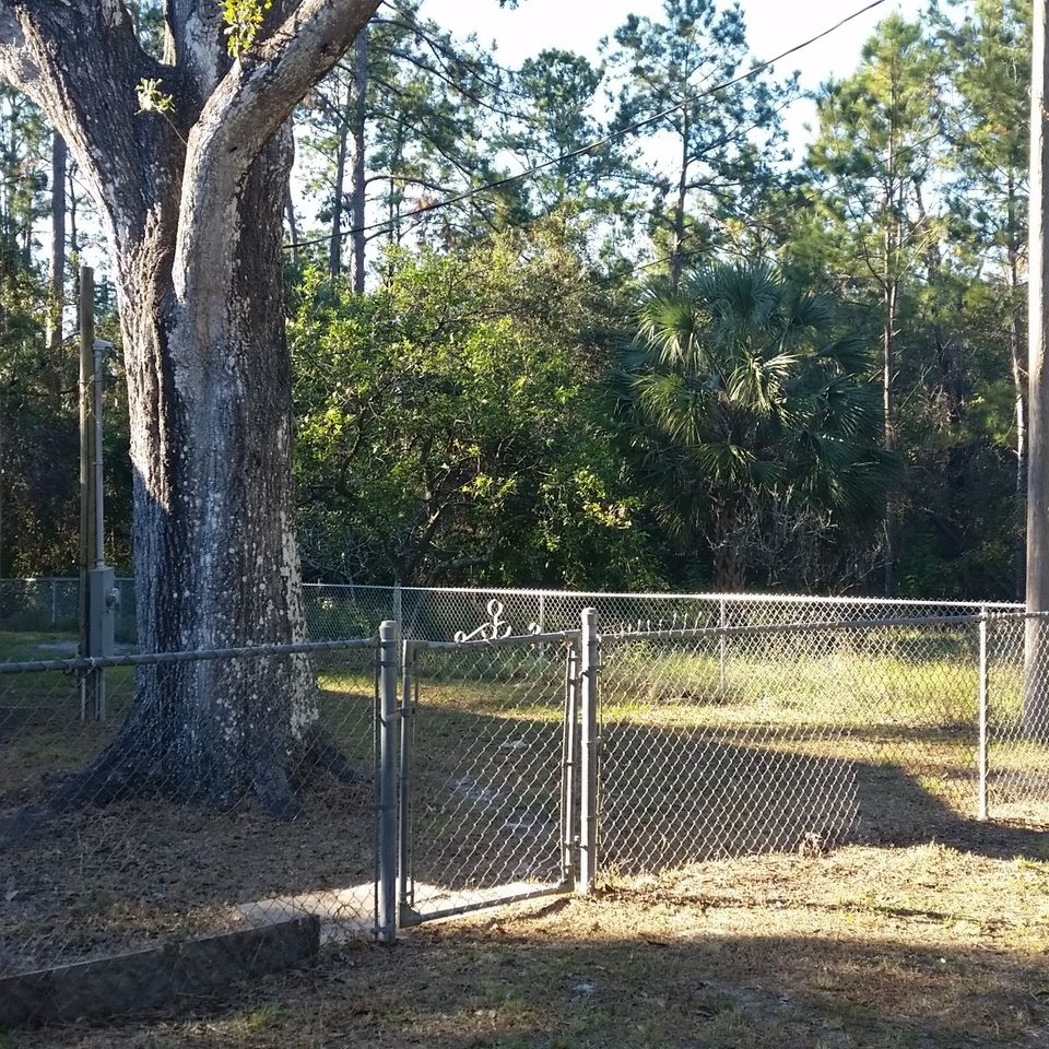 4780 back fence gate20171130 11282 1r6ztep