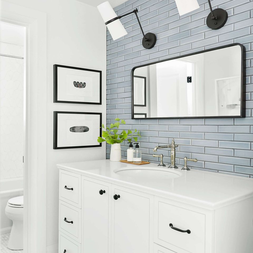 Emily henderson portland traditional downstairs guest bathroom1 2500x3380