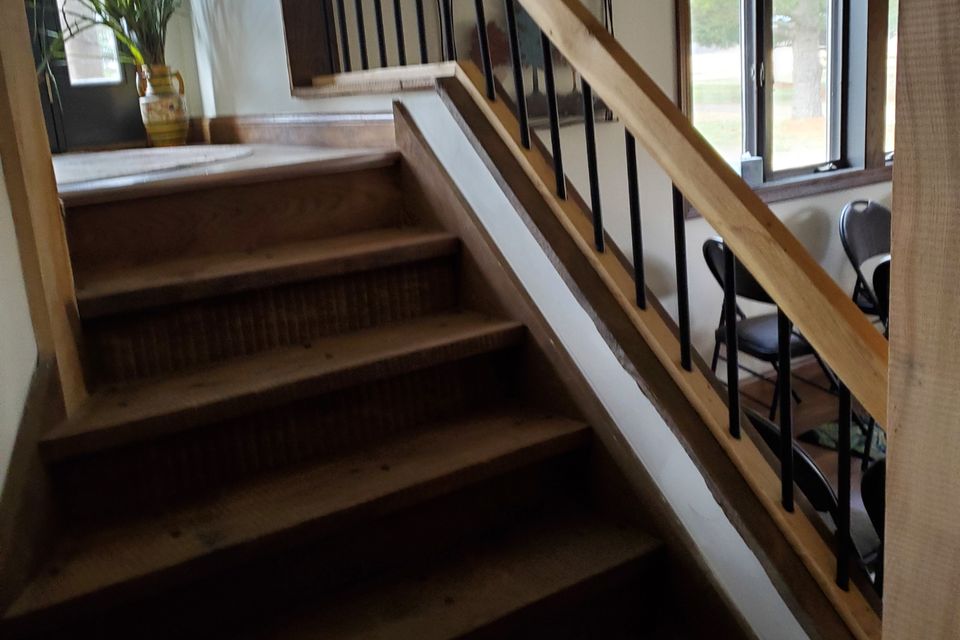 Trim work cf 6