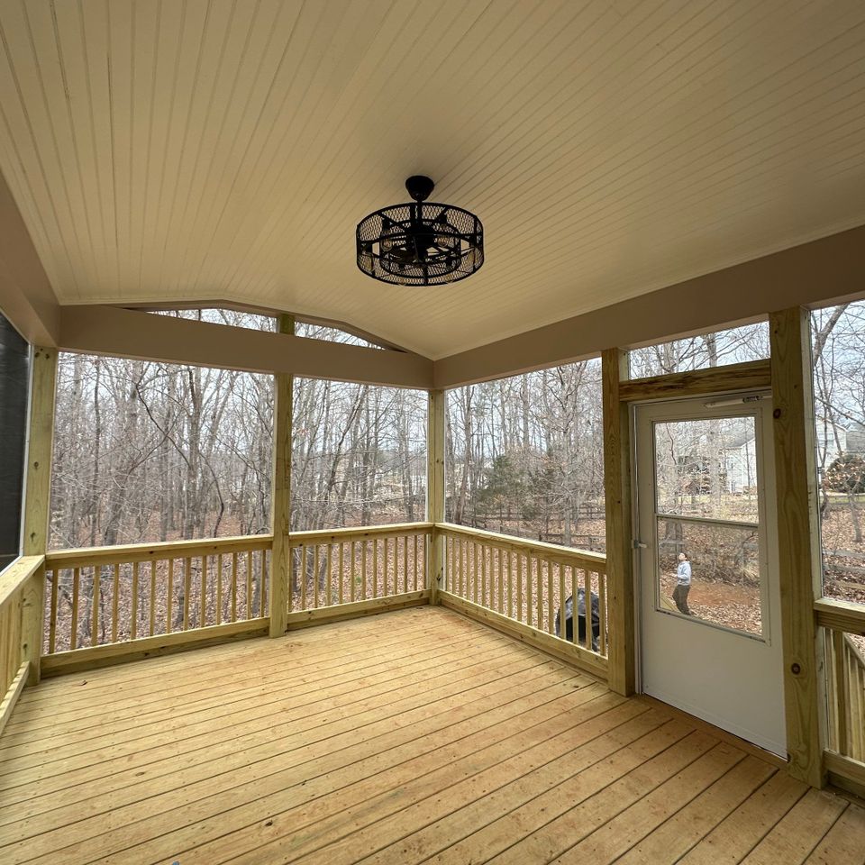 deck with cat walk, 3 season room, 3 seasons room, ers construction, 3 season room builder raleigh