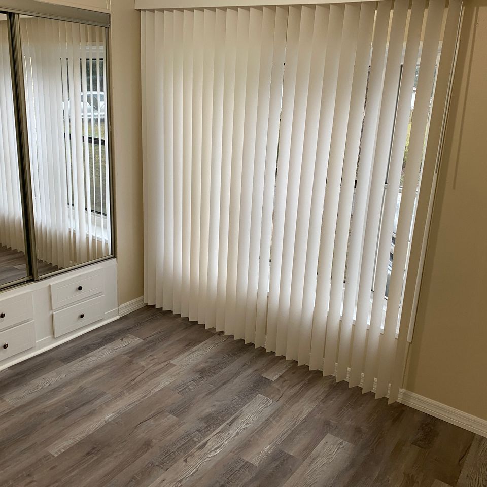 Lot 20 front room