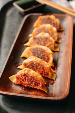 Gyoza 720170627 27963 1g386nm