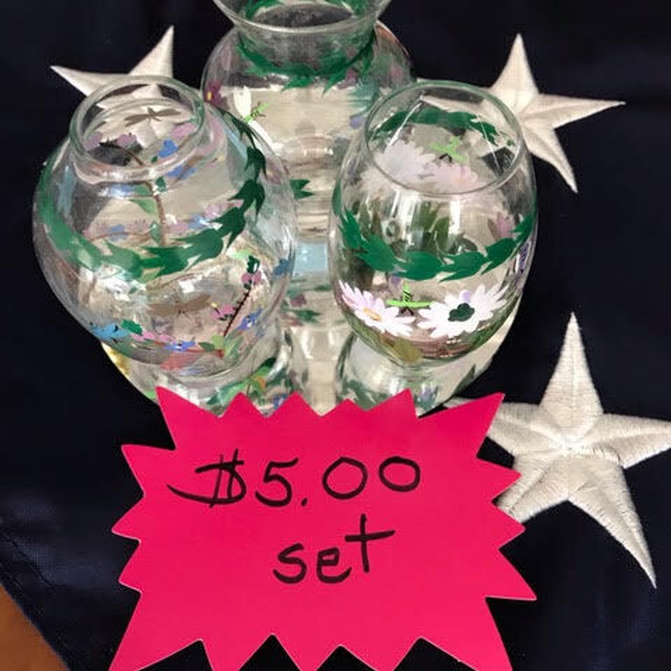 Decorative glass set