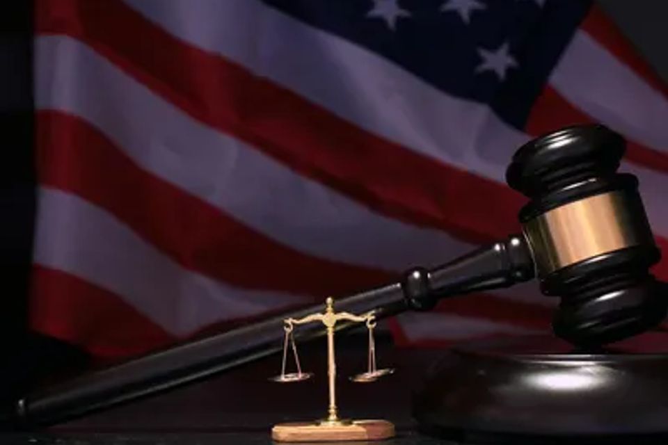 Sergeitokmakov gavel 7533900 1920 original