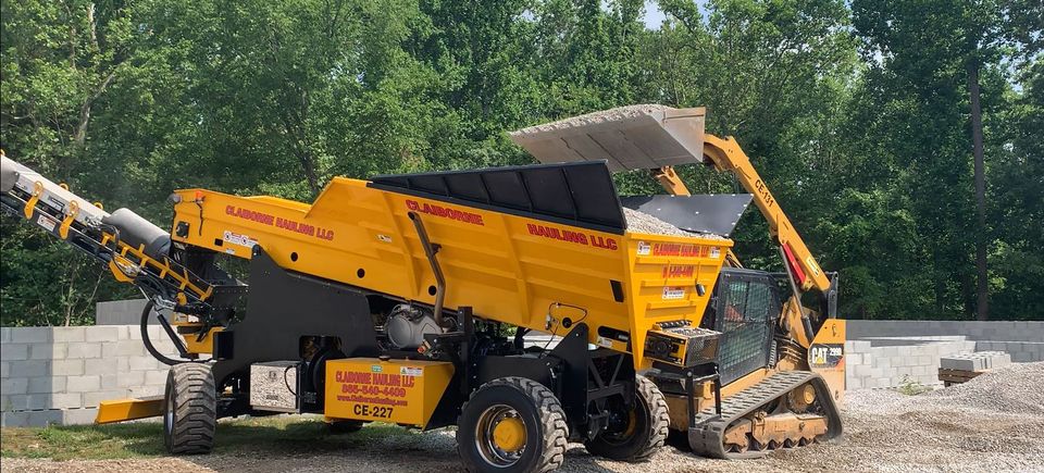 Rock slinger (getting loaded)