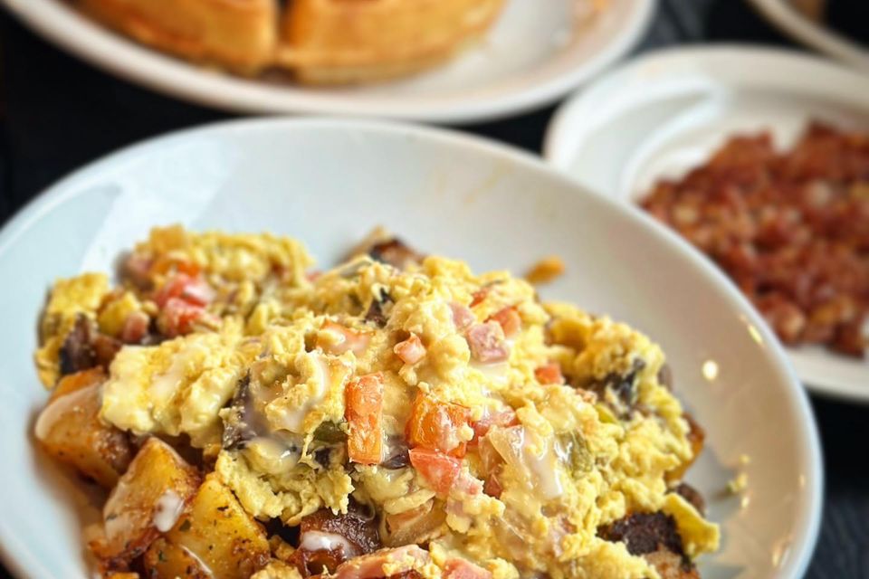Byo omelette bowl