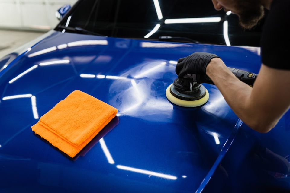 Car polishing