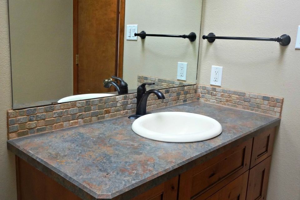 2014 0305 griffin mullin guest bath20150119 18152 1dhyk4n