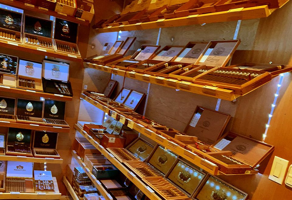 Store image