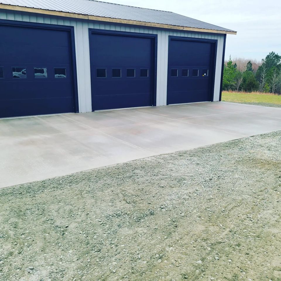 470890284 1124215289100789 1691977579295967724 n