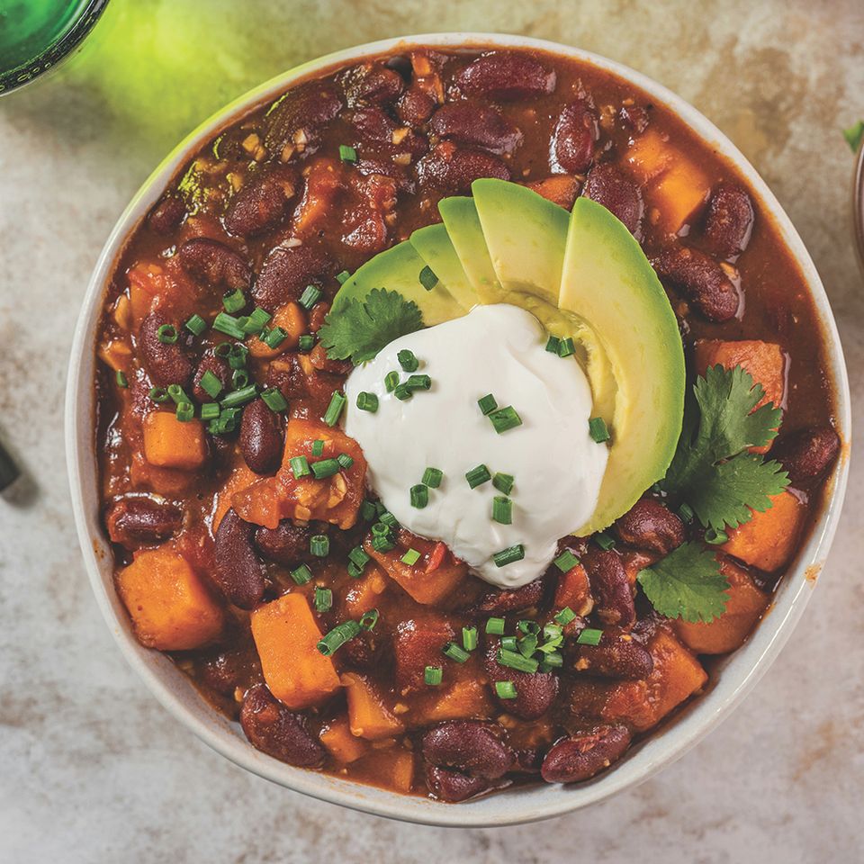 17782 homecookedchili (cropped)