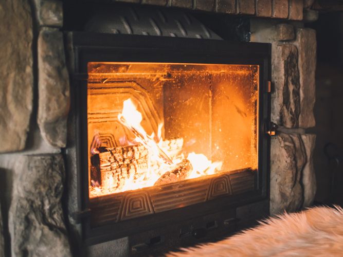Wood fireplace