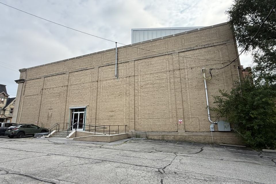Cleveland r.e.