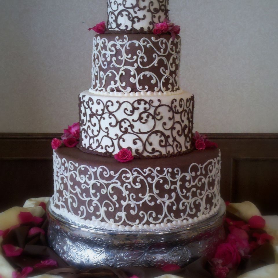 Wed cake 20920180617 32456 gcaubf