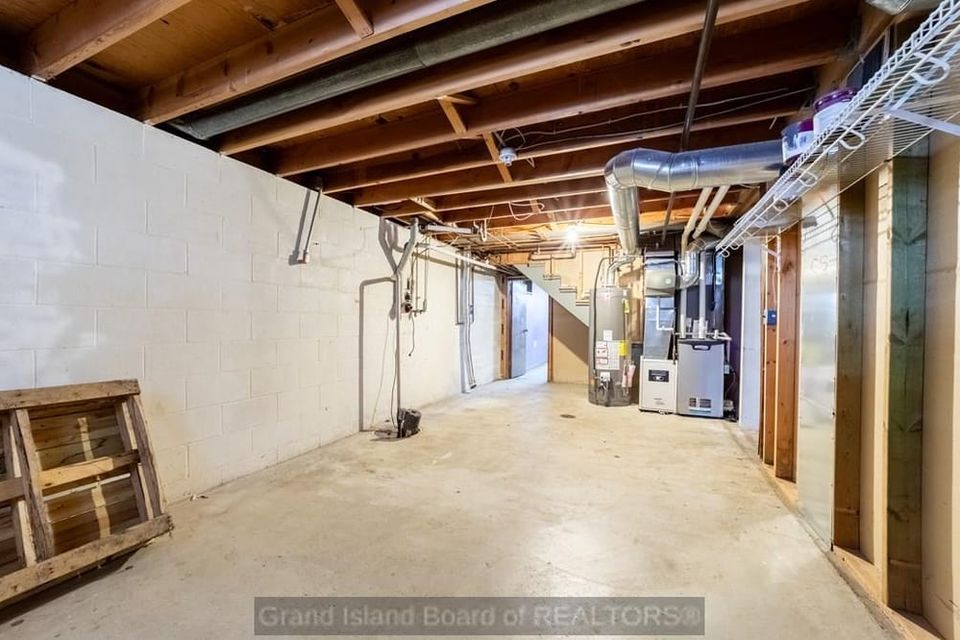 512 e 19th st grand island c 4