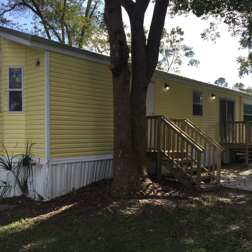 Lot 21 main entry