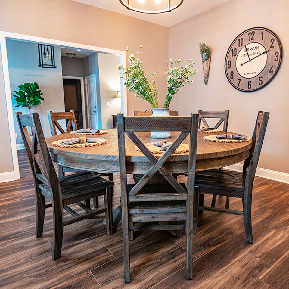 Dining room 5